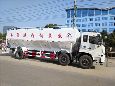 張家界市15噸散裝飼料車圖片與價(jià)格全解析